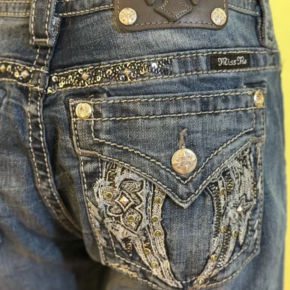 Signature Miss Me Women's Blue Embellished Capri - Picture 1 of 14